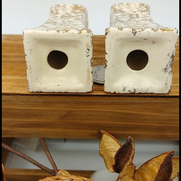 Lustreware S/P Gold & Ivory Ceramic Shakers - Picture 4 of 5